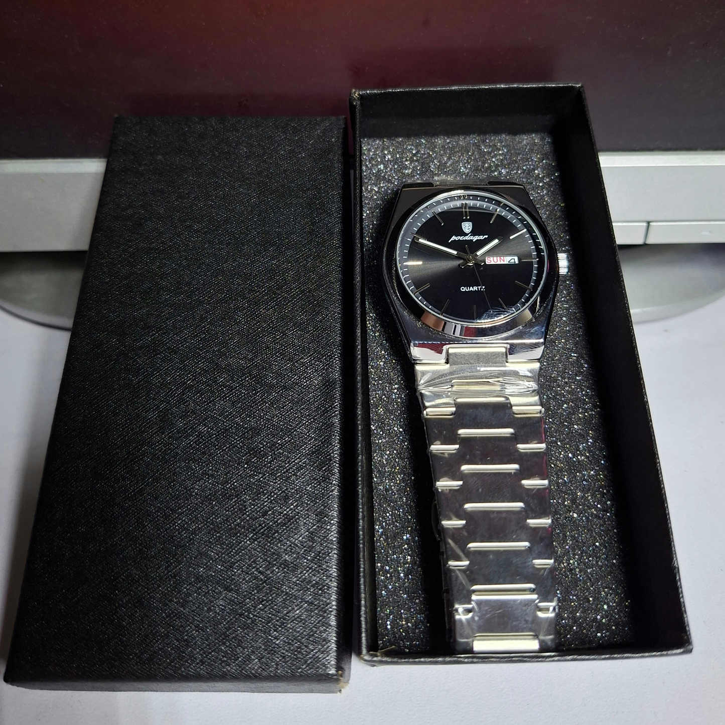 Reloj Hombre POEDAGAR 930 Carátula Negra Acero Inoxidable Luminiscente Broche Mariposa