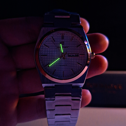 Reloj Hombre POEDAGAR 821 Bisel Dorado Carátula Blanca Acero Inoxidable Luminiscente Broche Mariposa